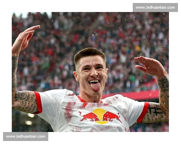 B 费炮轰曼联懒散表现，力主引进塞斯科激活锋线战术