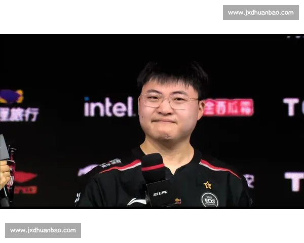 幕后直击：那些让电竞选手崩溃又无法放弃的瞬间！