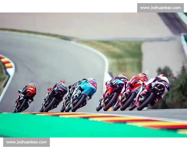 叹为观止！MotoGP精彩集锦，看完让人热血沸腾！